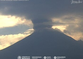 ALERTAN POR CAÍDA DE CENIZA DEL VOLCÁN POPOCATÉPETL EN ALGUNOS PUNTOS DE TLAXCALA