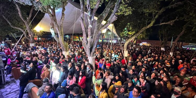 TRADICIÓN Y FE EN LA EDICIÓN 145 DE LAS “TRECENAS” EN HUAMANTLA