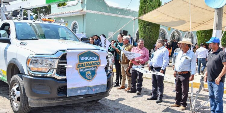 VISITAN LAS BRIGADAS “SALVANDO TU COMUNIDAD” Y “DIF EN TU COMUNIDAD” LA COLONIA EL VALLE DE HUAMANTLA