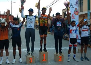 Con éxito se desarrolla “Carrera ciclista Cuapiaxtla 2023”.