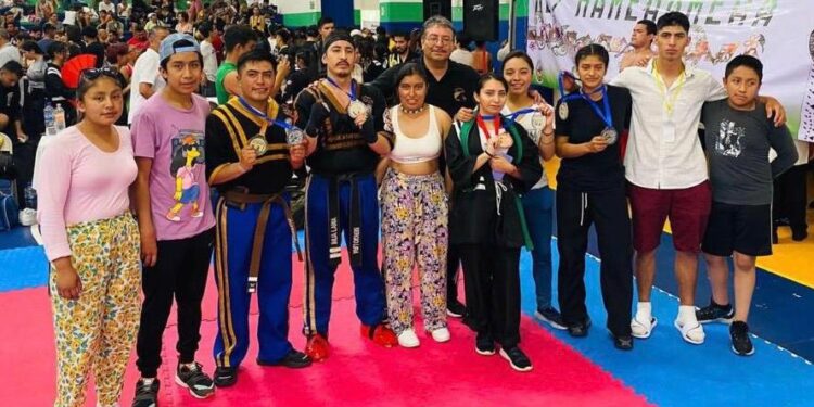 REPRESENTANTES HUAMANTLECOS PARTICIPAN EN TORNEO NACIONAL DE LIMALAMA EN VERACRUZ