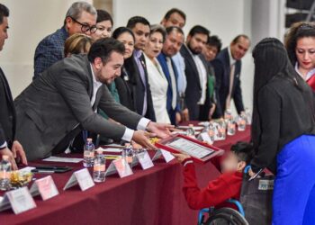 RECONOCE EL SECRETARIO DE EDUCACIÓN PÚBLICA DEL ESTADO EL APOYO DEL PRESIDENTE SALVADOR SANTOS CEDILLO A LA EDUCACIÓN EN HUAMANTLA