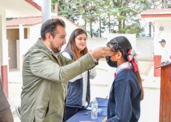 LLAMA SALVADOR SANTOS CEDILLO A FORTALECER LOS VALORES DE NIÑOS Y JÓVENES HUAMANTLECOS