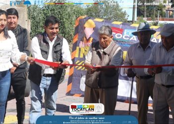 Inaugura edil de Tocatlán rehabilitación de la calle Cuauhtémoc.