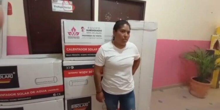 Entrega ayuntamiento de Tequexquitla, apoyos subsidiados.