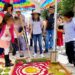 NIÑAS Y NIÑOS CELEBRAN CON ENTUSIASMO EL DÍA DEL ALFOMBRISTA EN HUAMANTLA
