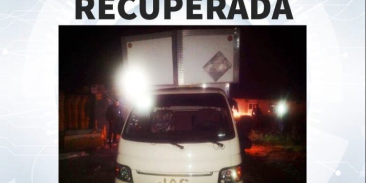 RECUPERA POLICÍA MUNICIPAL DE HUAMANTLA UNIDAD CON REPORTE DE ROBO