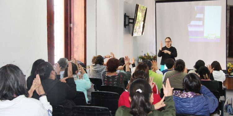 INVITA AYUNTAMIENTO DE HUAMANTLA A RESTAURANTEROS A PARTICIPAR EN CAPACITACIÓN SOBRE MANEJO DE ALIMENTOS