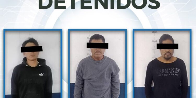POR ALTERACIÓN DEL ORDEN PÚBLICO DETIENE POLICÍA DE HUAMANTLA A TRES PERSONAS EN BULEVAR YANCUITLALPAN