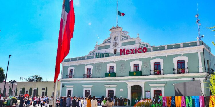 CONMEMORA AYUNTAMIENTO DE HUAMANTLA EL 176 ANIVERSARIO DE LA GESTA HEROICA DEL CASTILLO DE CHAPULTEPEC