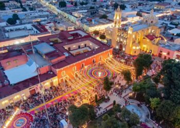 EL ARTE EFÍMERO DE HUAMANTLA CONQUISTA AL MUNDO