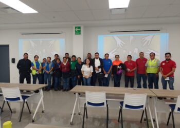 POLICÍA DE HUAMANTLA REALIZA ACCIONES DE PROXIMIDAD SOCIAL EN EMPRESAS DEL MUNICIPIO