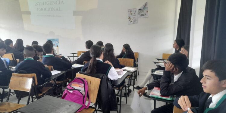 Terrenate – Lleva a cabo ayuntamiento de Terrenate diferentes talleres para alumnos.