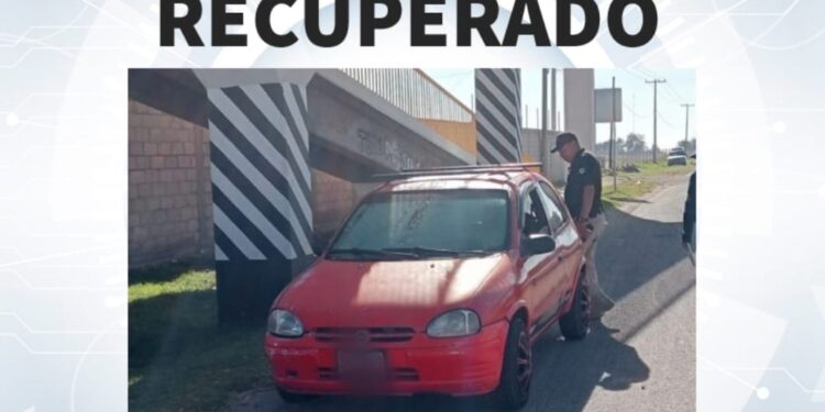 Huamantla – RECUPERA POLICÍA DE HUAMANTLA VEHÍCULO CON REPORTE DE ROBO   