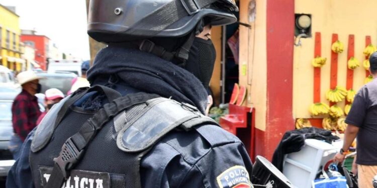 PONE EN MARCHA SEGURIDAD PÚBLICA DE HUAMANTLA OPERATIVO PARA EL “BUEN FIN 2023”