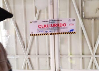 CLAUSURA PROTECCIÓN CIVIL DE HUAMANTLA NEGOCIO POR NO CONTAR CON LICENCIA DE FUNCIONAMIENTO