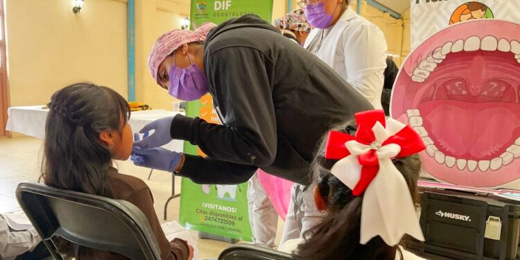 CON LA BRIGADA “DIF EN TU COMUNIDAD” SE IMPULSA EL BIENESTAR SOCIAL DE LAS Y LOS HUAMANTLECOS: SALVADOR SANTOS CEDILLO