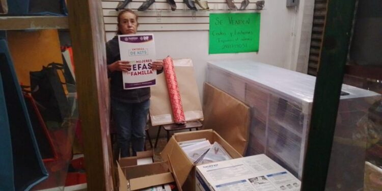 SE BENEFICIAN 15 MUJERES HUAMANTLECAS CON EL PROGRAMA “MUJERES JEFAS DE FAMILIA”