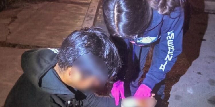 PROTECCIÓN CIVIL DE HUAMANTLA SALVA A SUJETO QUE PRESUNTAMENTE ATENTÓ CONTRA SU VIDA