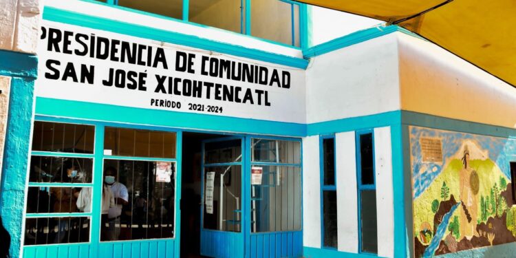 NOTIFICA AYUNTAMIENTO DE HUAMANTLA AL CONGRESO RENUNCIA VOLUNTARIA DEL PRESIDENTE DE SAN JOSÉ XICOHTÉNCATL