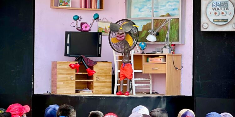 PROMUEVE GOBIERNO MUNICIPAL DE HUAMANTLA CULTURA DEL USO RESPONSABLE DE LA ENERGÍA ELÉCTRICA