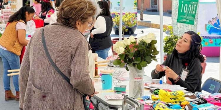 INVITA COORDINACIÓN DE DESARROLLO ECONÓMICO A PLÁTICA “EMPRENDE HUAMANTLA”