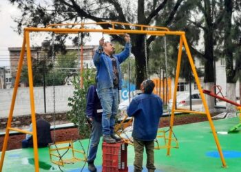 REALIZAN JORNADA DE LIMPIEZA Y FUMIGACIÓN EN MERCADO MUNICIPAL DE HUAMANTLA