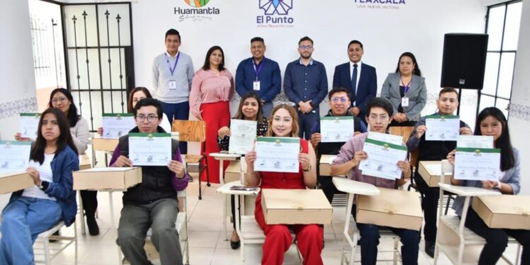 CULMINA CON ÉXITO EL CURSO DE INGLÉS BÁSICO REALIZADO EN LA COORDINACIÓN DE JUVENTUD DE HUAMANTLA