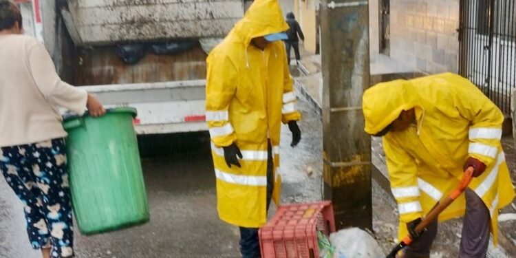 INFORMA AYUNTAMIENTO DE HUAMANTLA RETRASOS EN EL SERVICIO DE RECOLECCIÓN DE BASURA POR AFECTACIONES CLIMÁTICAS