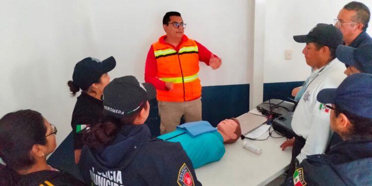 POLICÍAS DE HUAMANTLA ESTÁN CAPACITADOS EN PRIMEROS AUXILIOS