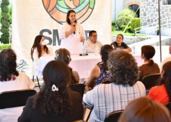 INICIA ACTIVIDADES DE LA FERIA DE HUAMANTLA 2024 CON LA GRAN CARRERA DE BURROS