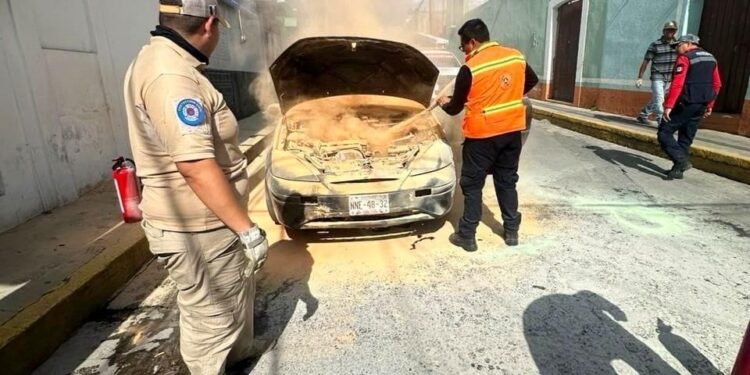 INICIA ACTIVIDADES DE LA FERIA DE HUAMANTLA 2024 CON LA GRAN CARRERA DE BURROS