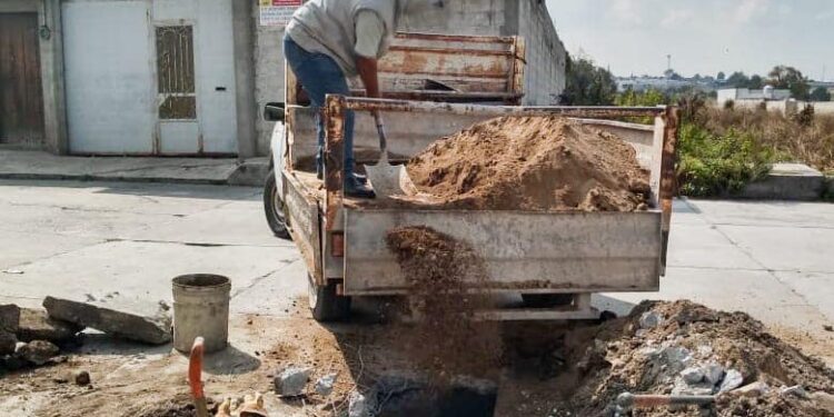 Concluye la CAPAMH reparación de socavon en Huamantla.