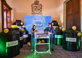 200 FAMILIAS GANARON TINACOS DE 1,200 LITROS EN RIFA DE LA CAPAMH