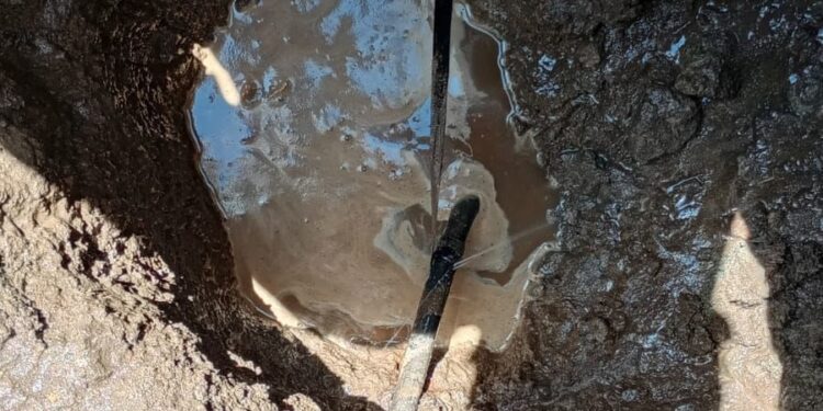 CAPAMH repara fuga de agua en el Barrio de San Lucas