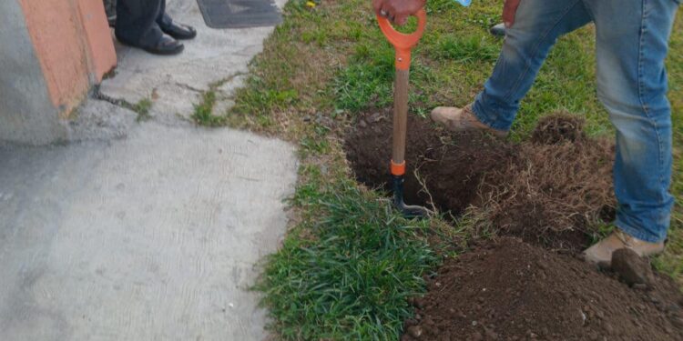 CAPAMH refuerza la atención de reportes de fugas en diversas zonas de Huamantla