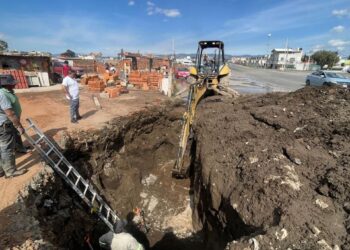 Respecto a la información que circula en redes sociales sobre la presencia de suciedad en el agua, la Comisión de Agua Potable y Alcantarillado del Municipio de Huamantla (CAPAMH) informa a la ciudadanía que esta situación se origina a causa de una fuga en la línea de conducción del pozo de Benito Juárez.