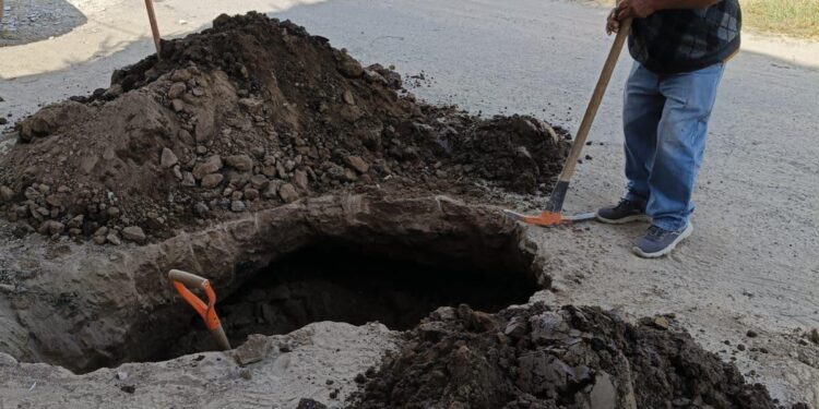Atención permanente a la red de agua y drenaje en Huamantla