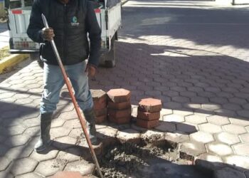 CAPAMH realiza trabajos de mantenimiento y atención a la red hidráulica en distintos puntos del municipio