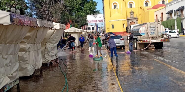 BRIGADAS DE SERVICIOS MUNICIPALES Y CAPAMH ALISTAN HUAMANTLA PARA SEMANA SANTA