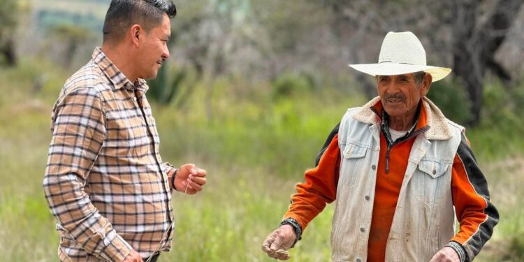 En movimiento y trabajando hombro a hombro por nuestro campo: Filo Palafox.
