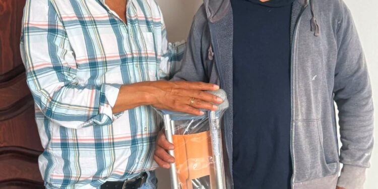 Entrega Filo Palafox apoyo a la ciudadanía.